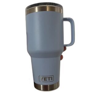 YETI Light Blue Rambler 35 oz Insulated Travel Mug with Handle
